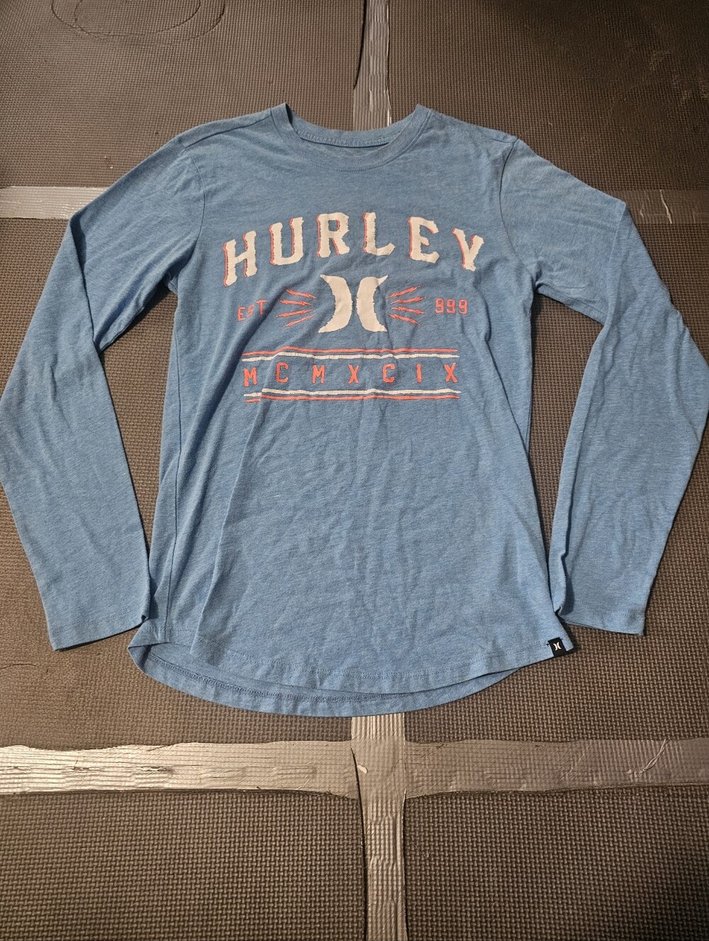Hurley Long Sleeve Tee